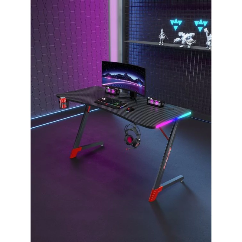 Gamer asztal LED Világítással 140 cm - Fekete