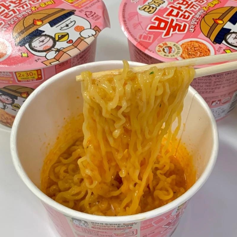 Samyang Buldak Big Bowl csirkés ramen rosé ízesítéssel 105g 