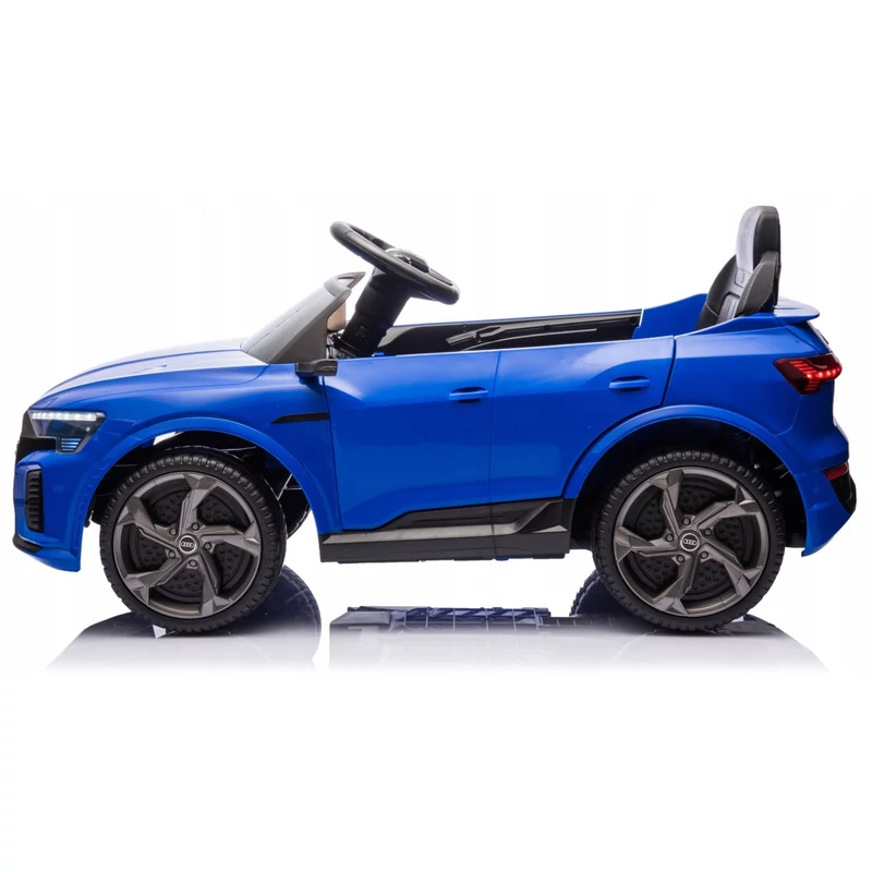 Audi RSQ8 elektromos autó gyermekeknek - több színben